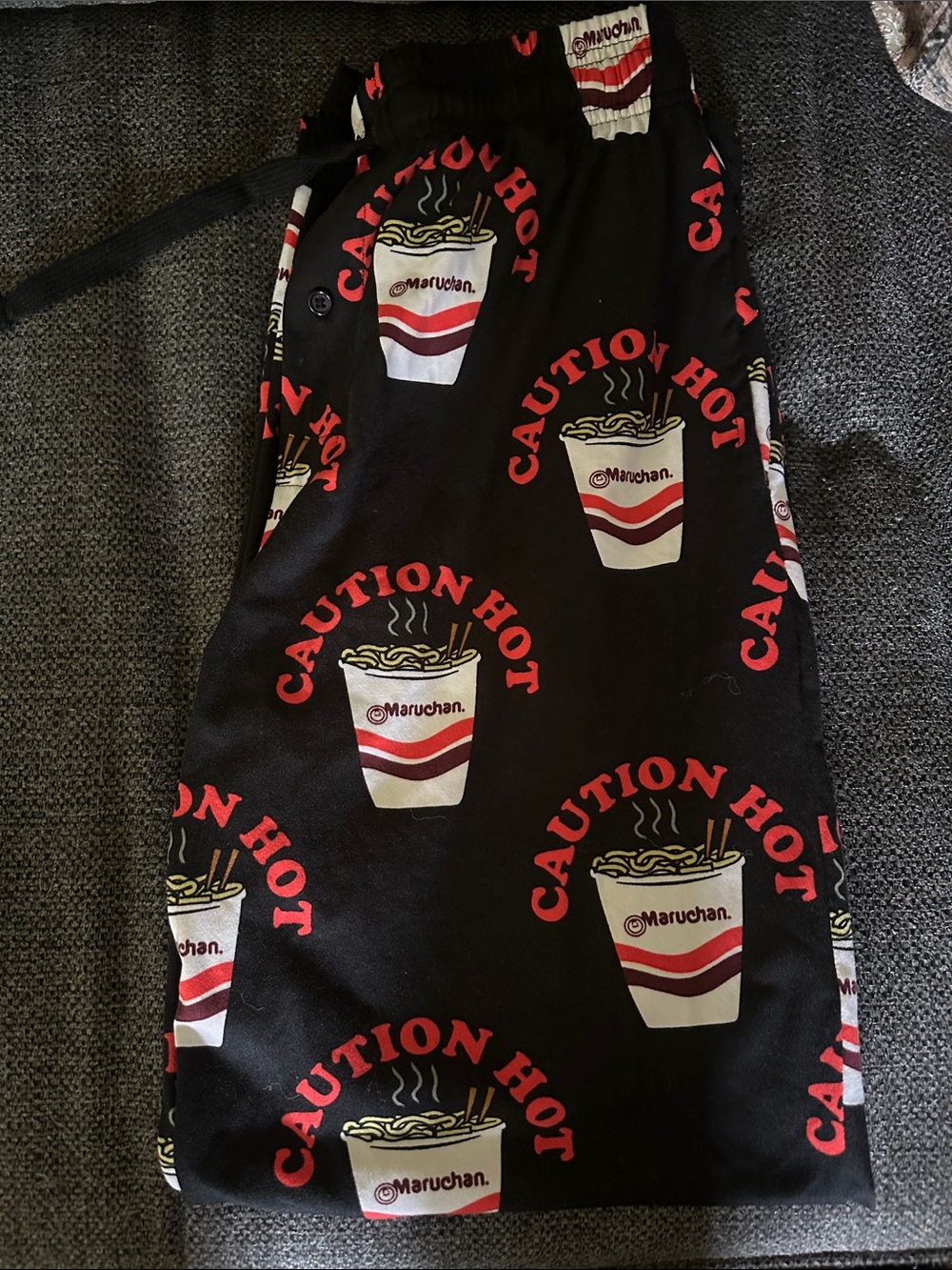 Black 'Caution Hot' Ramen Lounge Pants